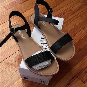 Dream Pairs Black Women's Sandals sz 9